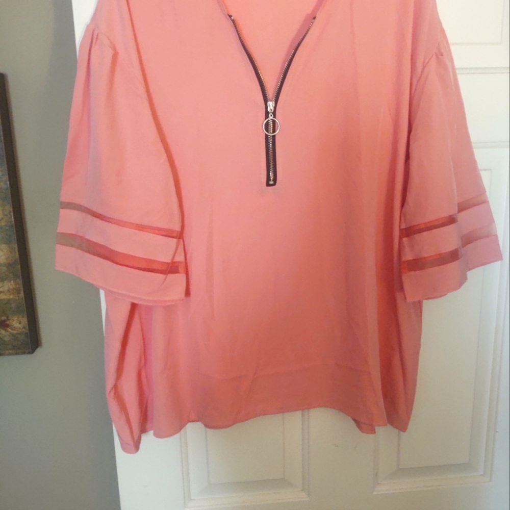 Women's blouse